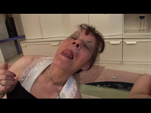 ❤️ Deux grands-mères et un grand-père font une partie à trois ️❌ Vidéo de porno at porn fr.fullpornercom.ru